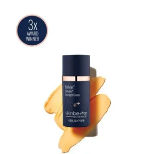 EyeMax AlphaRet Overnight Cream with sample smear
